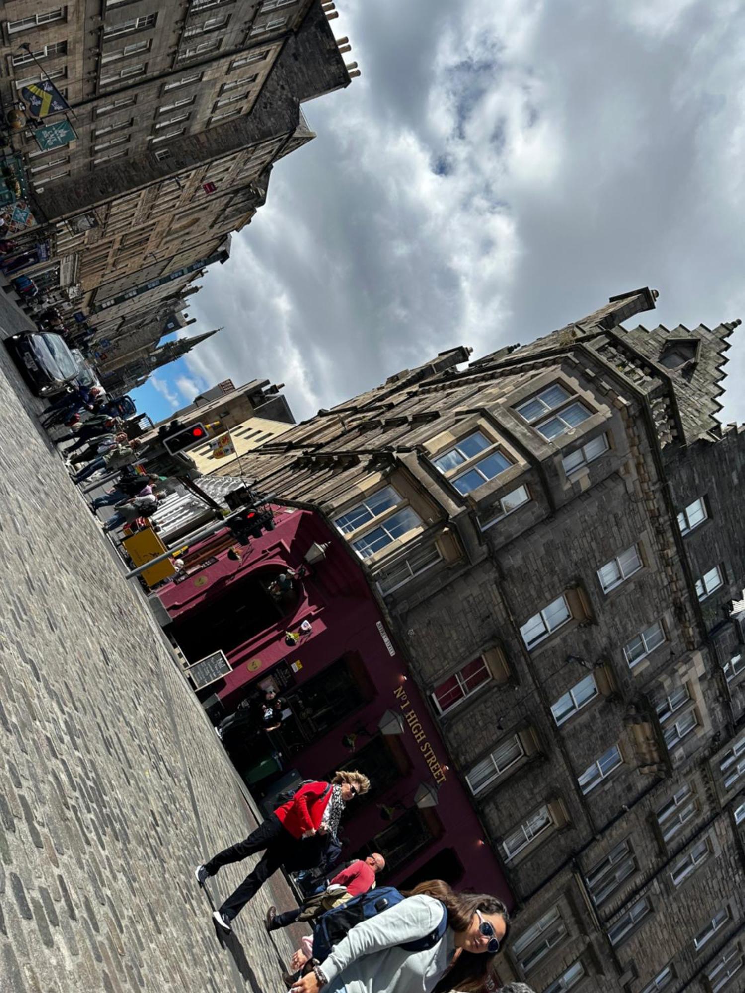 Old House In Central Of Old Town EDI Exterior foto
