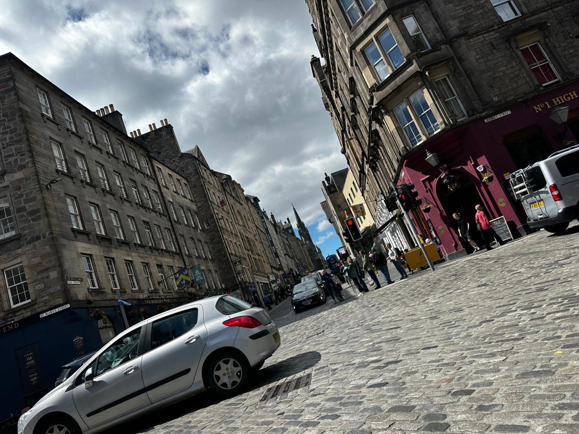 Old House In Central Of Old Town EDI Exterior foto